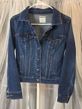#249 Old Navy Blue Denim Trucker Jacket